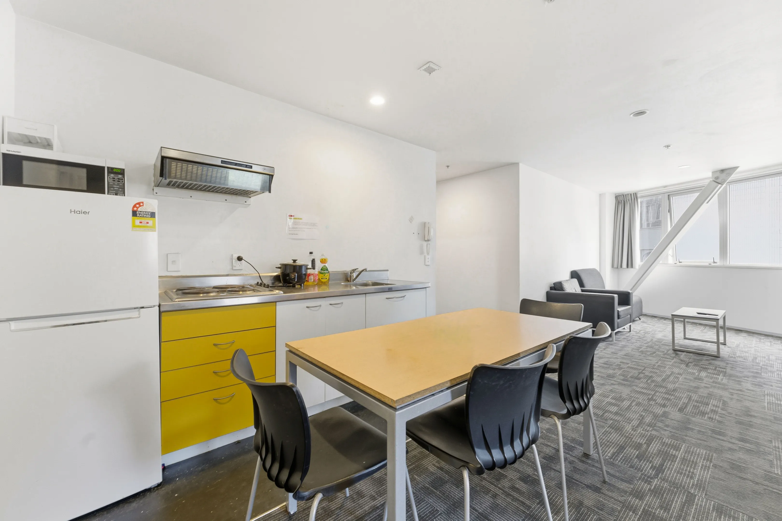 Four Bedroom Apartment — Single Room at Student Living Auckland - Anzac — photo 3