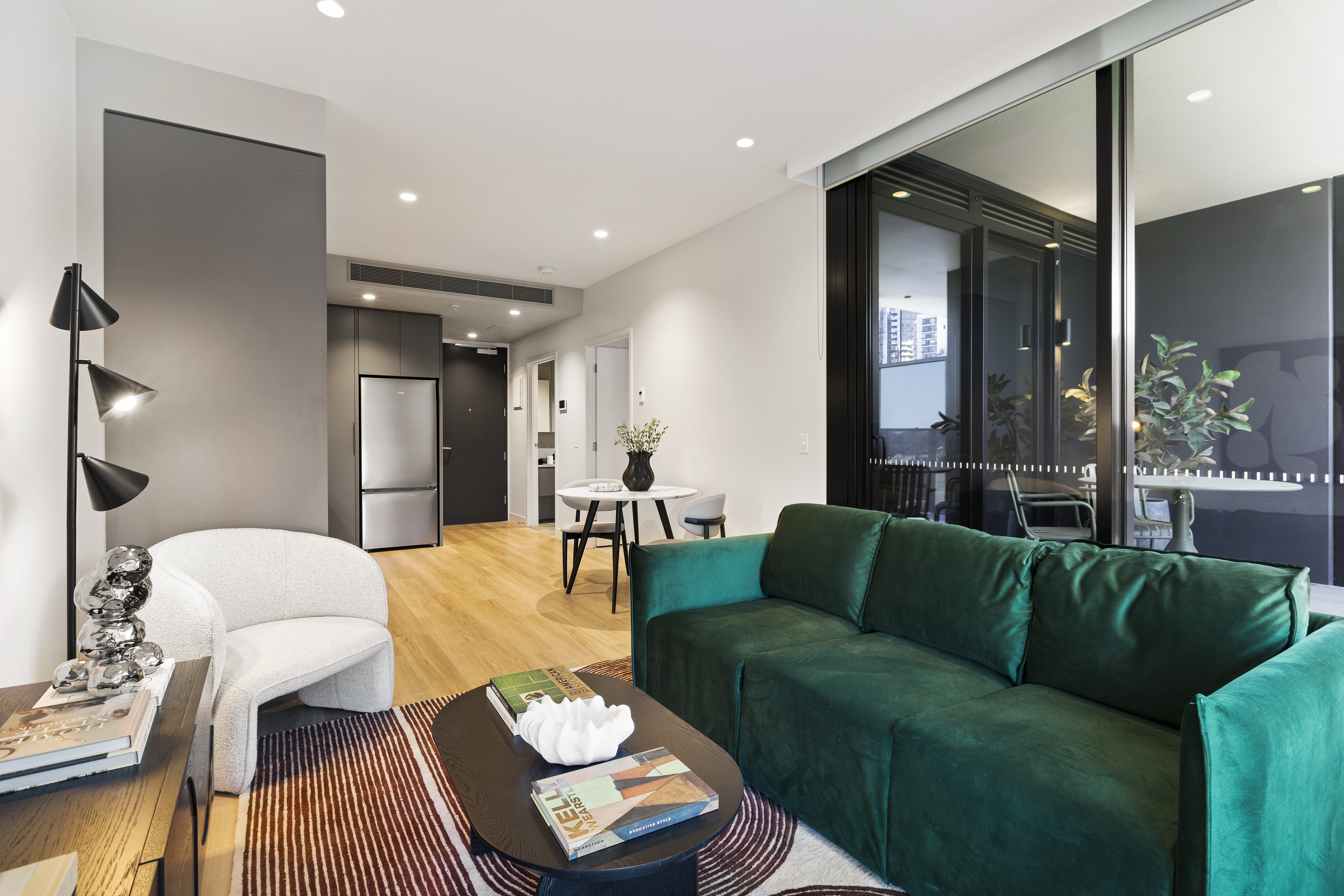 1 Bedroom · Skyline at Indi Southbank — photo 3