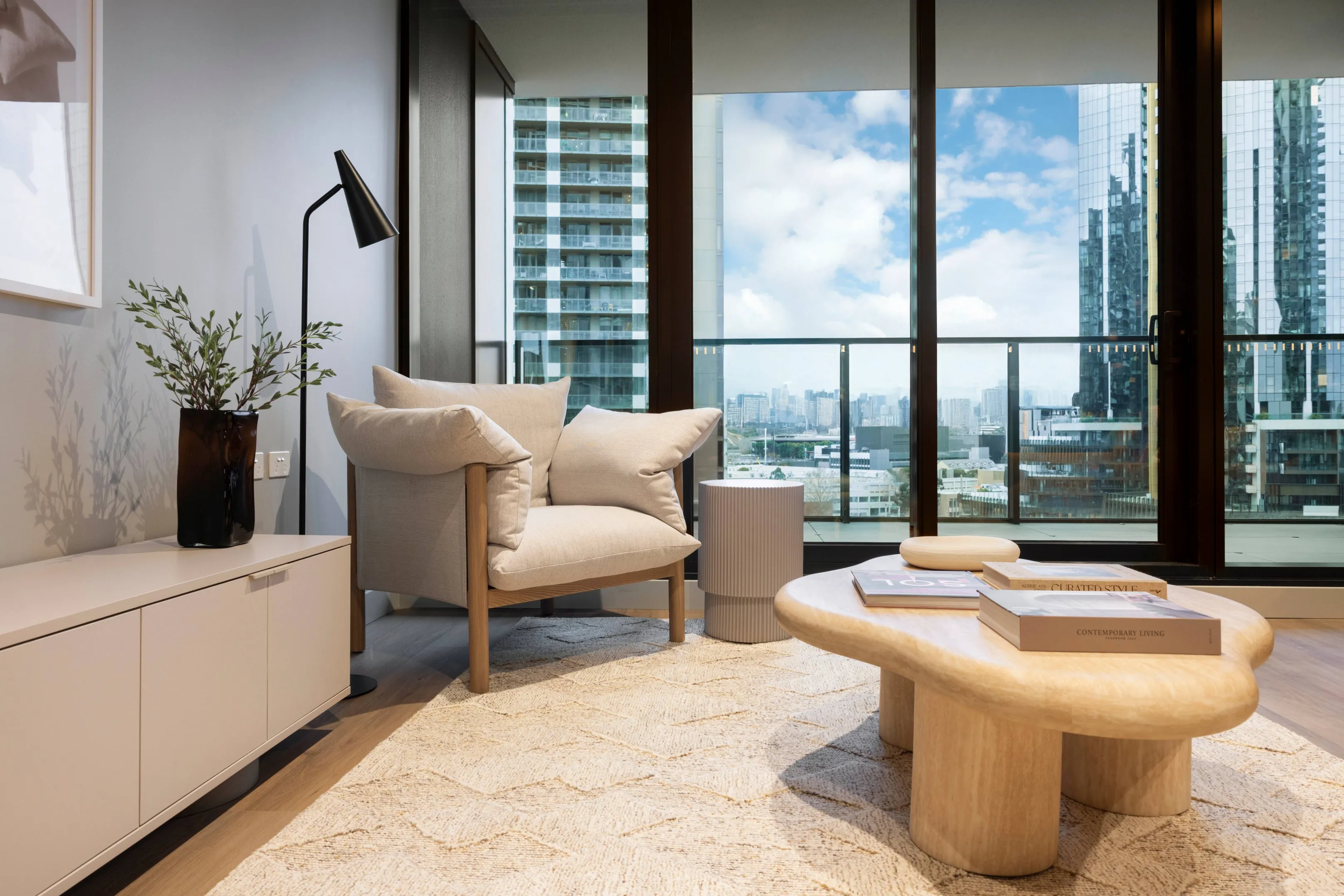 Studio Apartment at Indi Southbank — photo 2