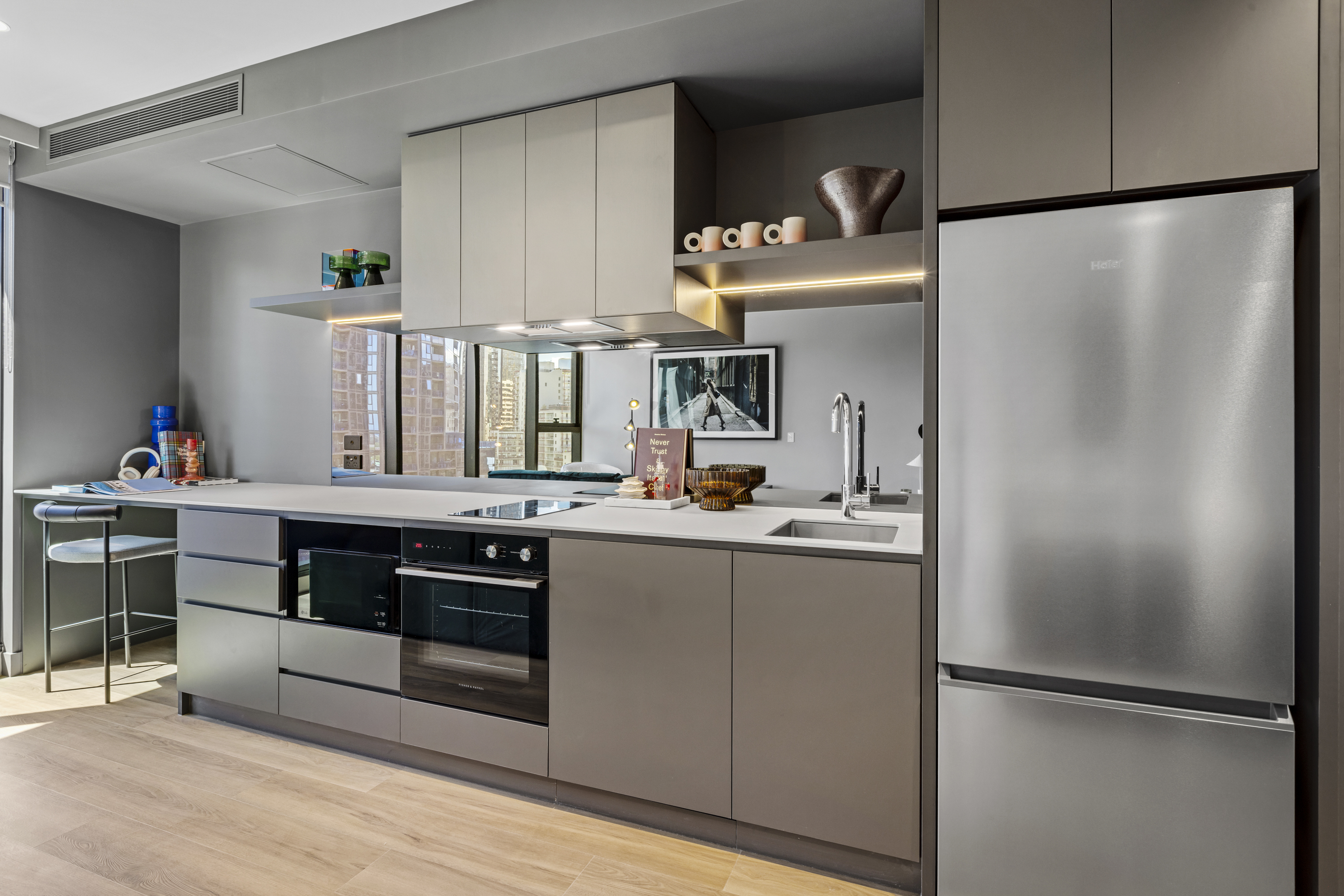 Studio Apartment at Indi Southbank — photo 3