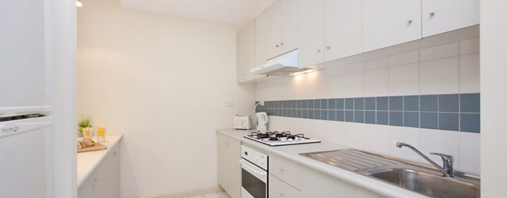 2 Bedroom Apartment — Standard — photo 2