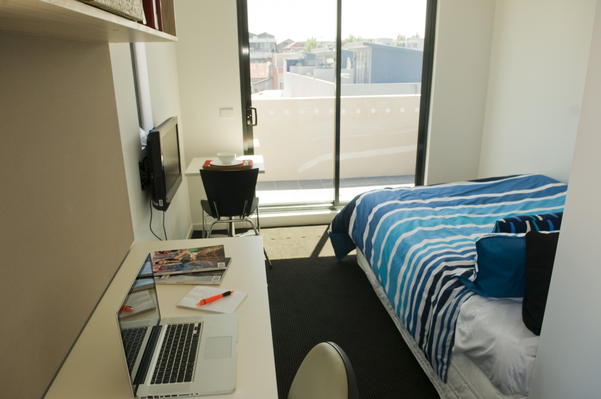 Studio Deluxe Apartment at Student Living On Cobden — photo 5