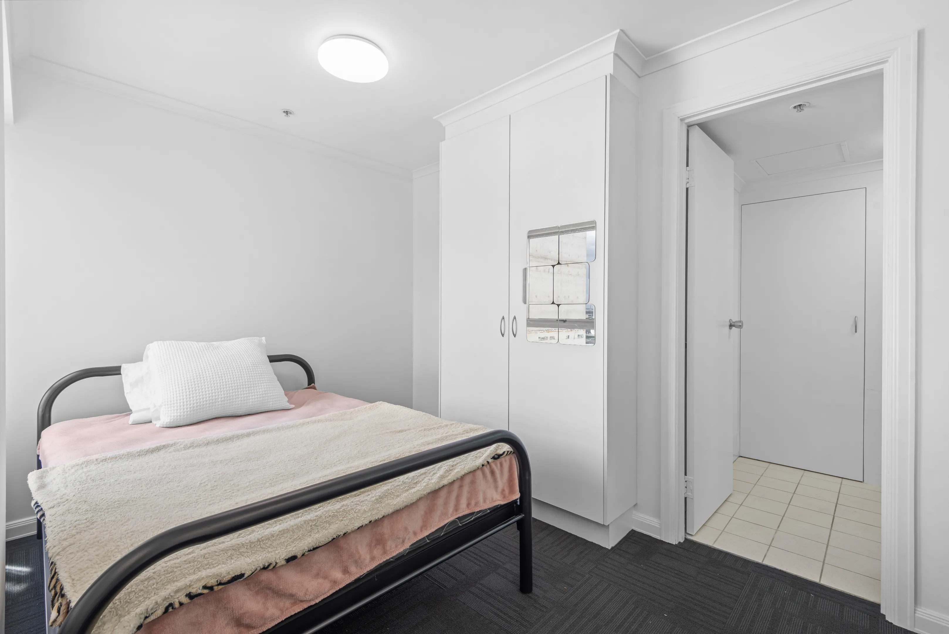2 Bedroom Apartment — Large — photo 5