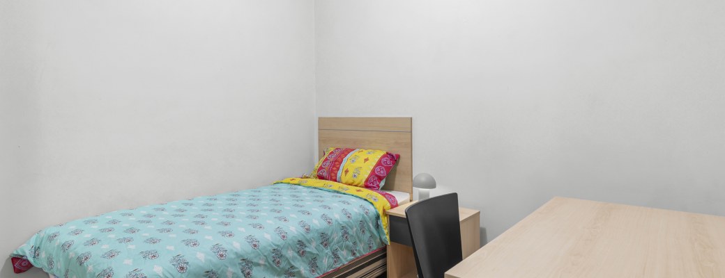 2 Bedroom Apartment - Small — High Level — photo 3
