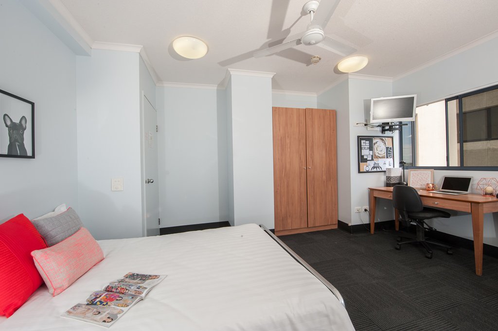 Studio Corner Deluxe (1 or 2 Persons) at UniLodge on Margaret — photo 2
