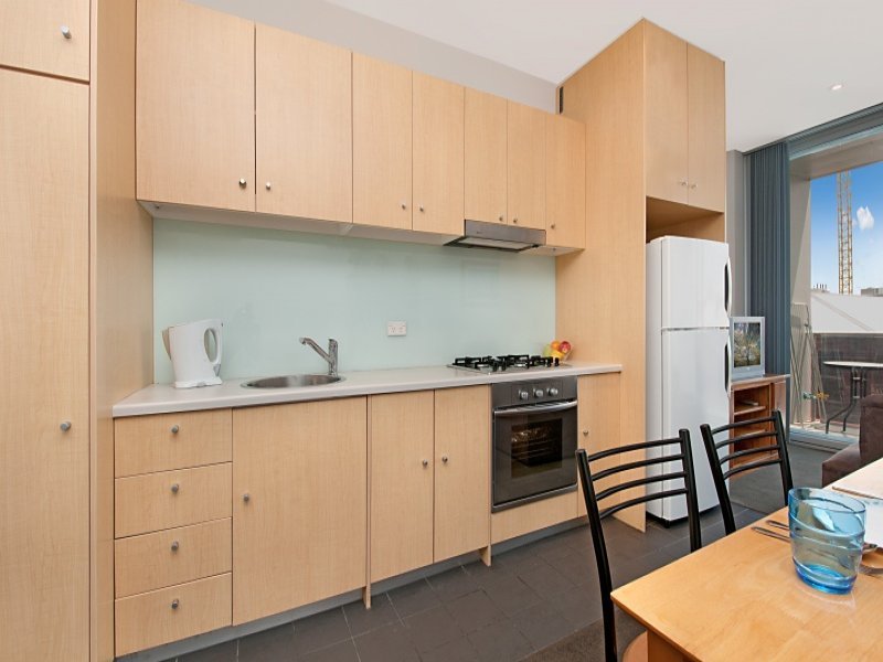 2 Bedroom Apartment at Student Living - Bent Street — photo 2