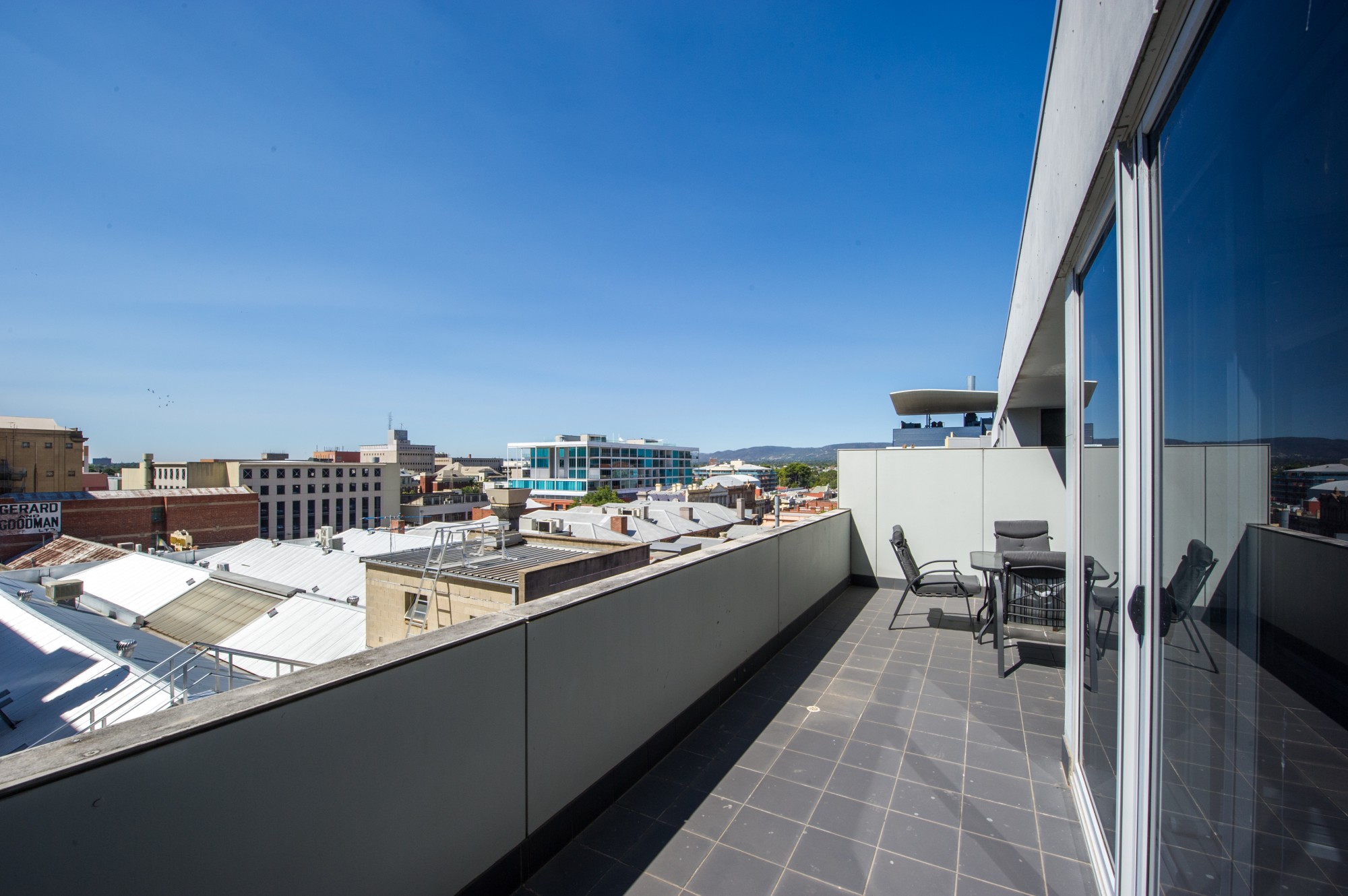 3 Bedroom Apartment at Student Living - Bent Street — photo 3