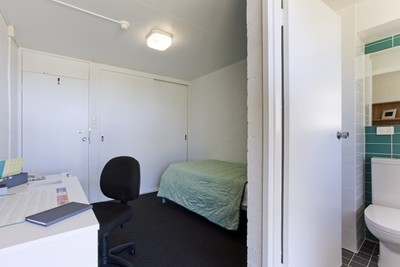 Mulleum - 1 Bedroom Apartment at UniLodge @ UC - Campus West — photo 2