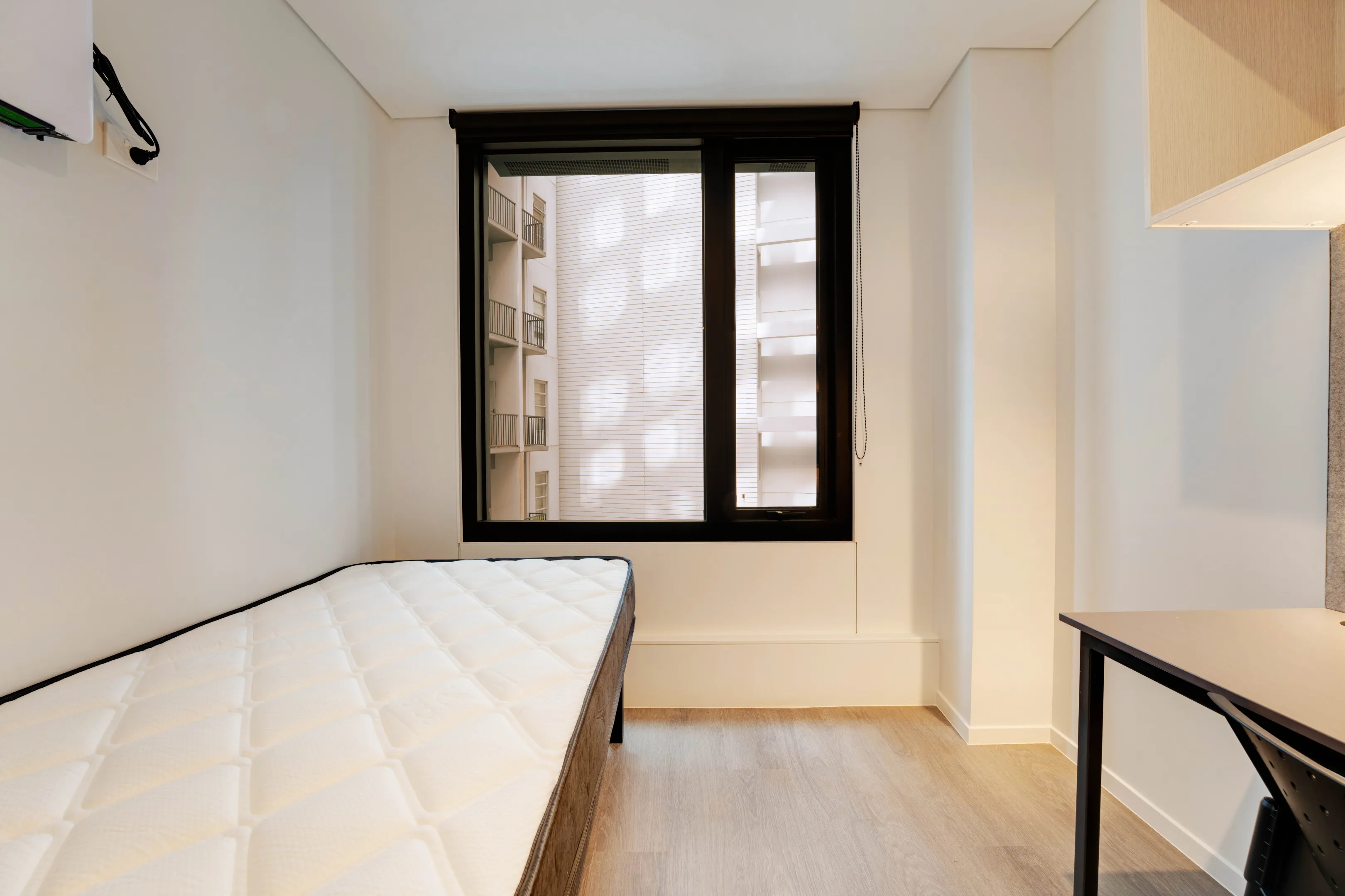 Premium Ensuite at UniLodge Auckland Central — photo 4