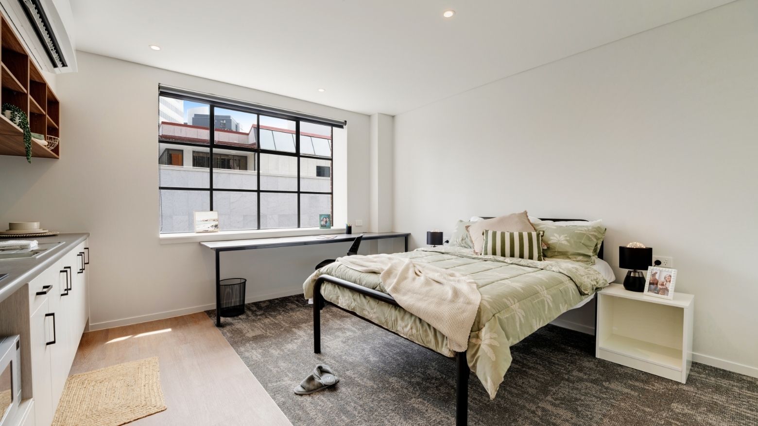 Heritage Studio Double at UniLodge Auckland Central — photo 2