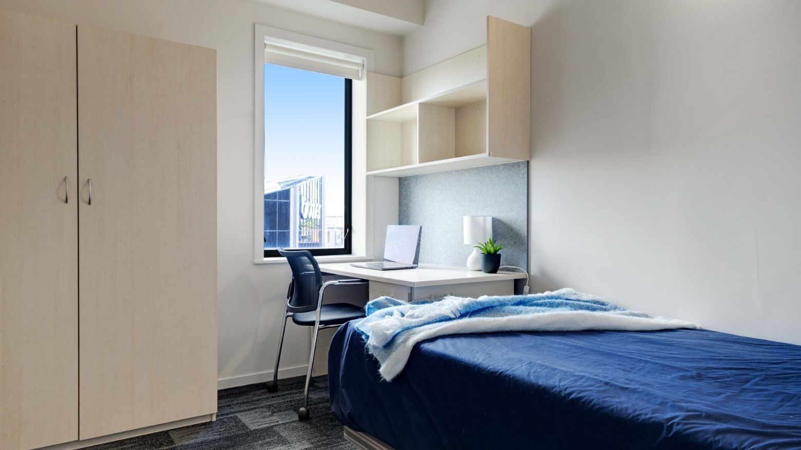 Studio Apartment at UniLodge Wellesley Apartments — photo 3