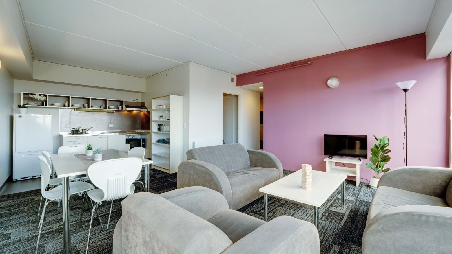 5 Bedroom Apartment at UniLodge Wellesley Apartments — photo 2
